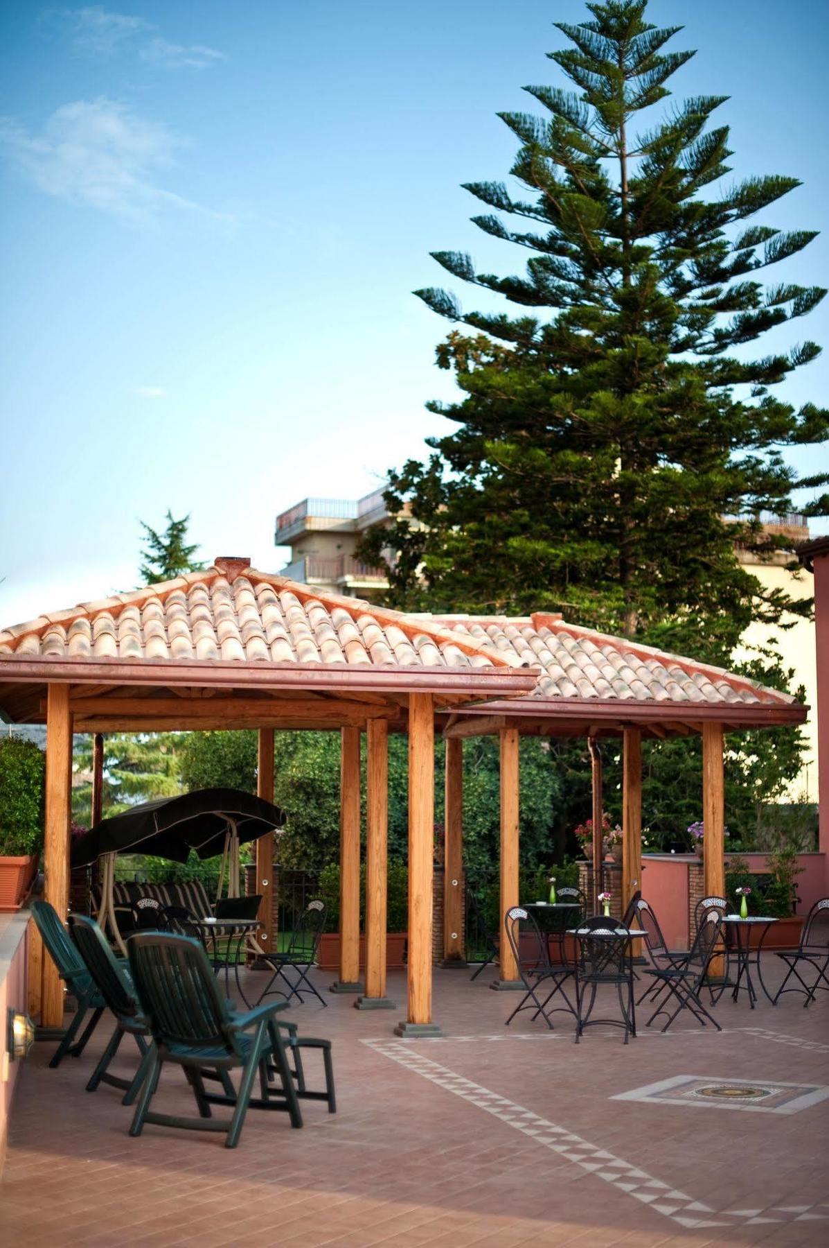 B&B Di Charme Alhambra Giarre Exterior foto
